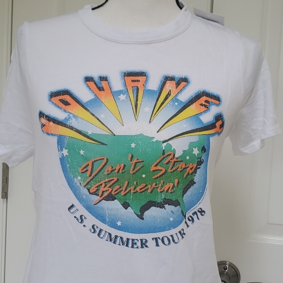 New💗Journey band tee - Picture 7 of 7
